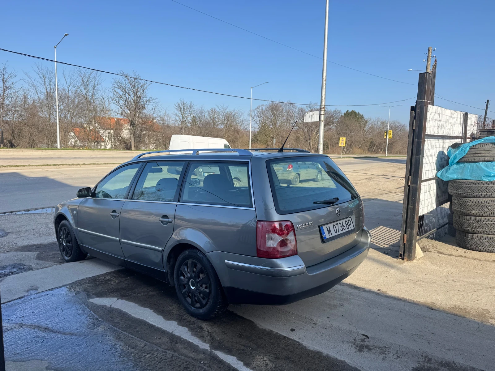 VW Passat 1.9 Tdi Hightline ТОП Фул екстри, снимка 5 - Автомобили и джипове - 53840686