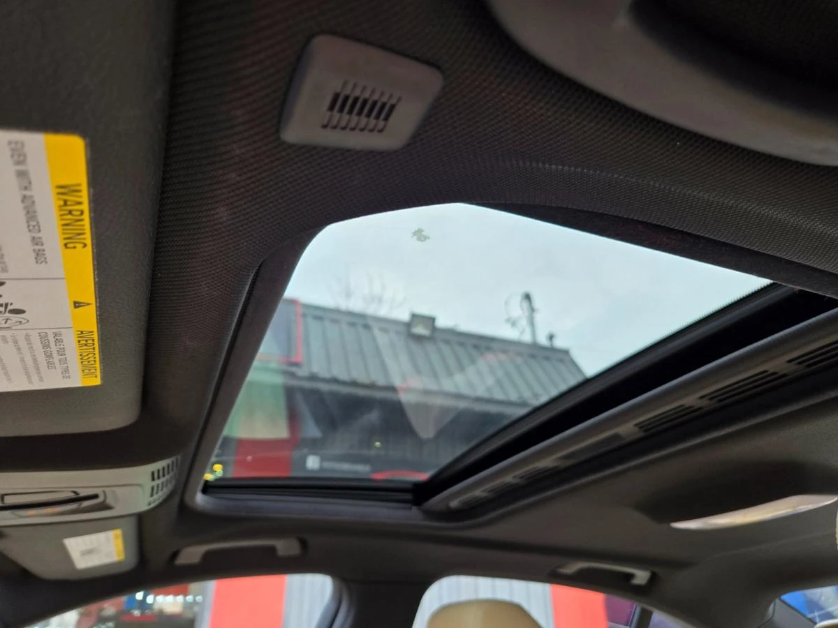 BMW 335 xDrive* АвтоКредит* (ЦЕНА ДО БГ), снимка 14 - Автомобили и джипове - 54173670