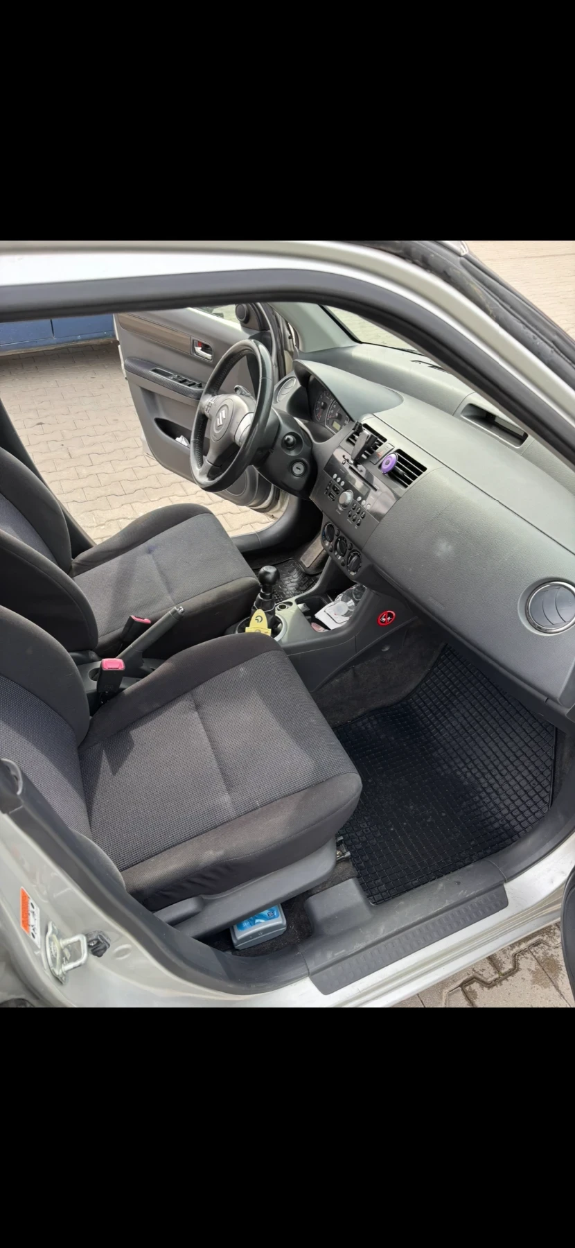 Suzuki Swift, снимка 4 - Автомобили и джипове - 54196835