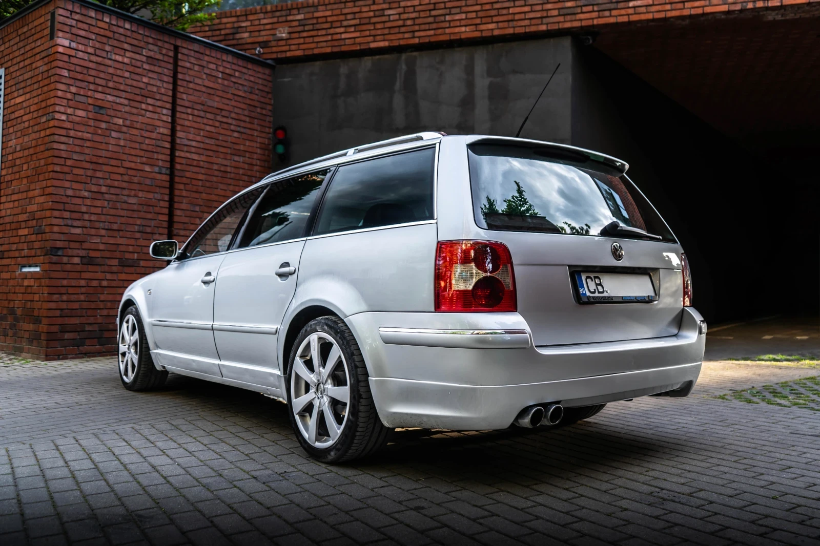 VW Passat Highline Votex пакет, снимка 2 - Автомобили и джипове - 54957797