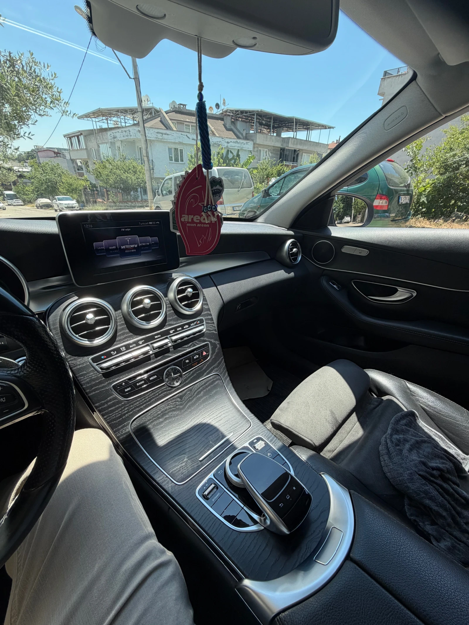 Mercedes-Benz C 300, снимка 10 - Автомобили и джипове - 55136887