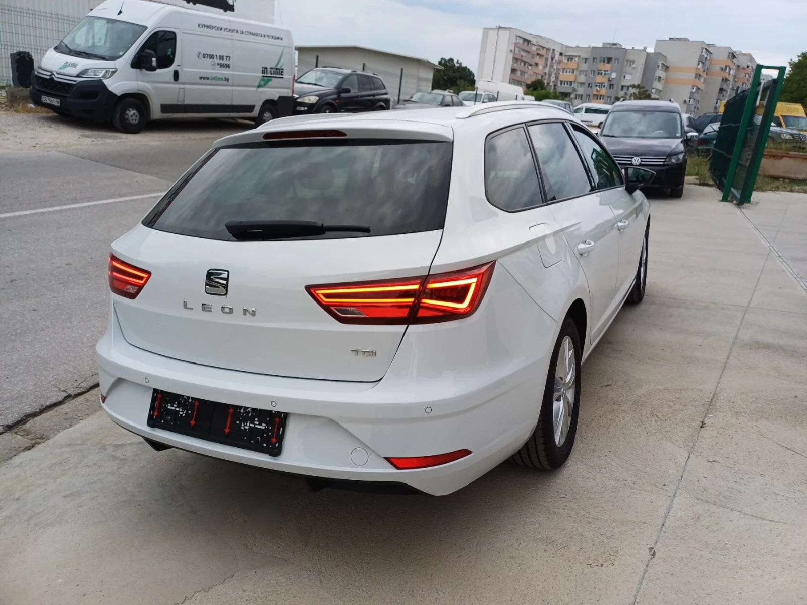 Seat Leon TGI metan, снимка 11 - Автомобили и джипове - 55365198