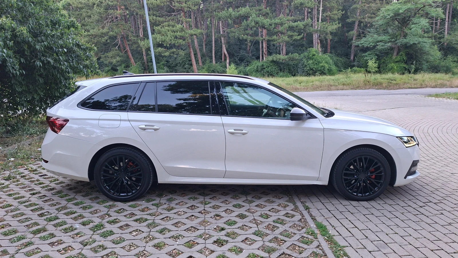 Skoda Octavia 2.0Tdi 150hp, снимка 4 - Автомобили и джипове - 55423233