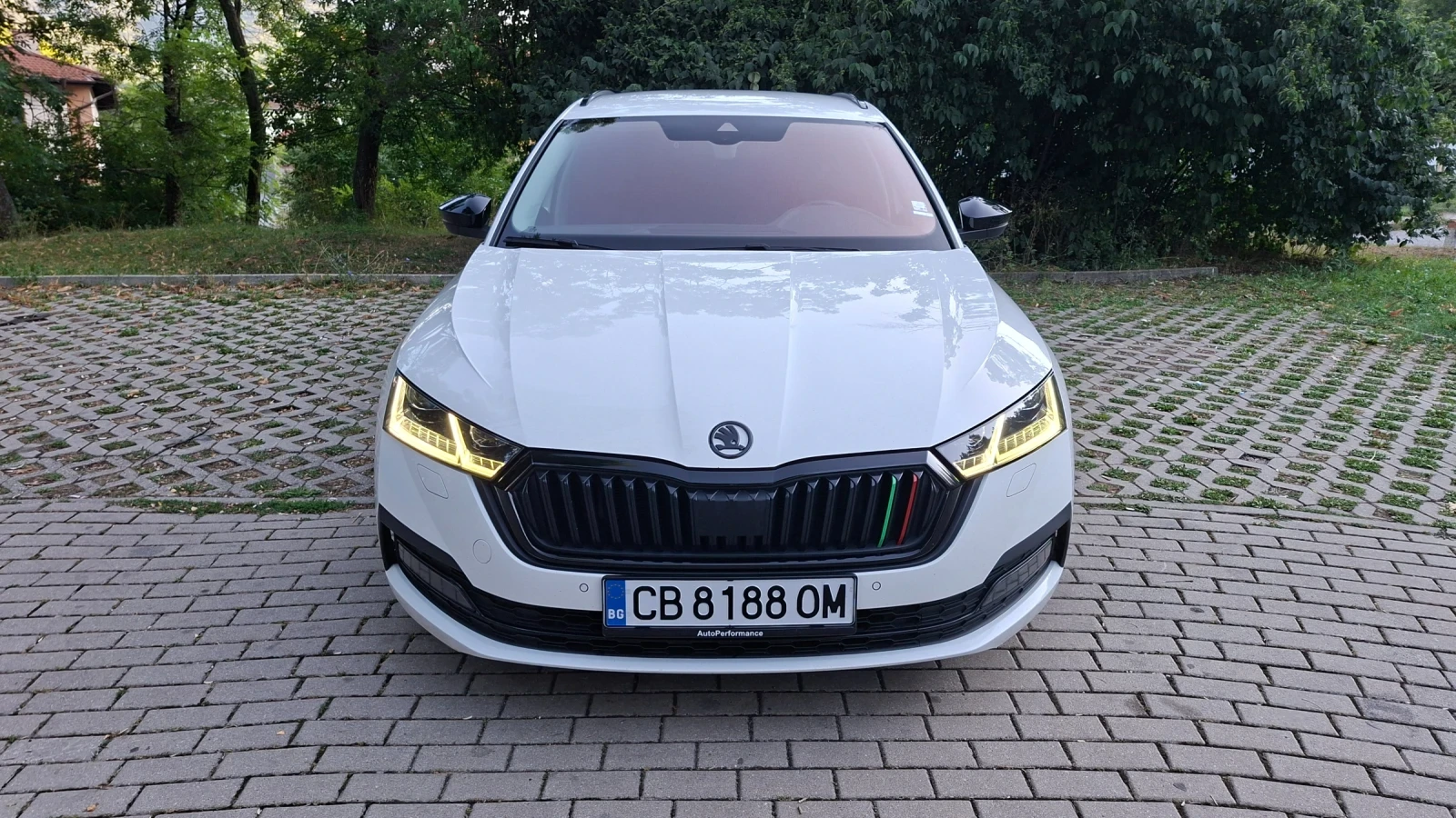 Skoda Octavia 2.0Tdi 150hp, снимка 2 - Автомобили и джипове - 55423233