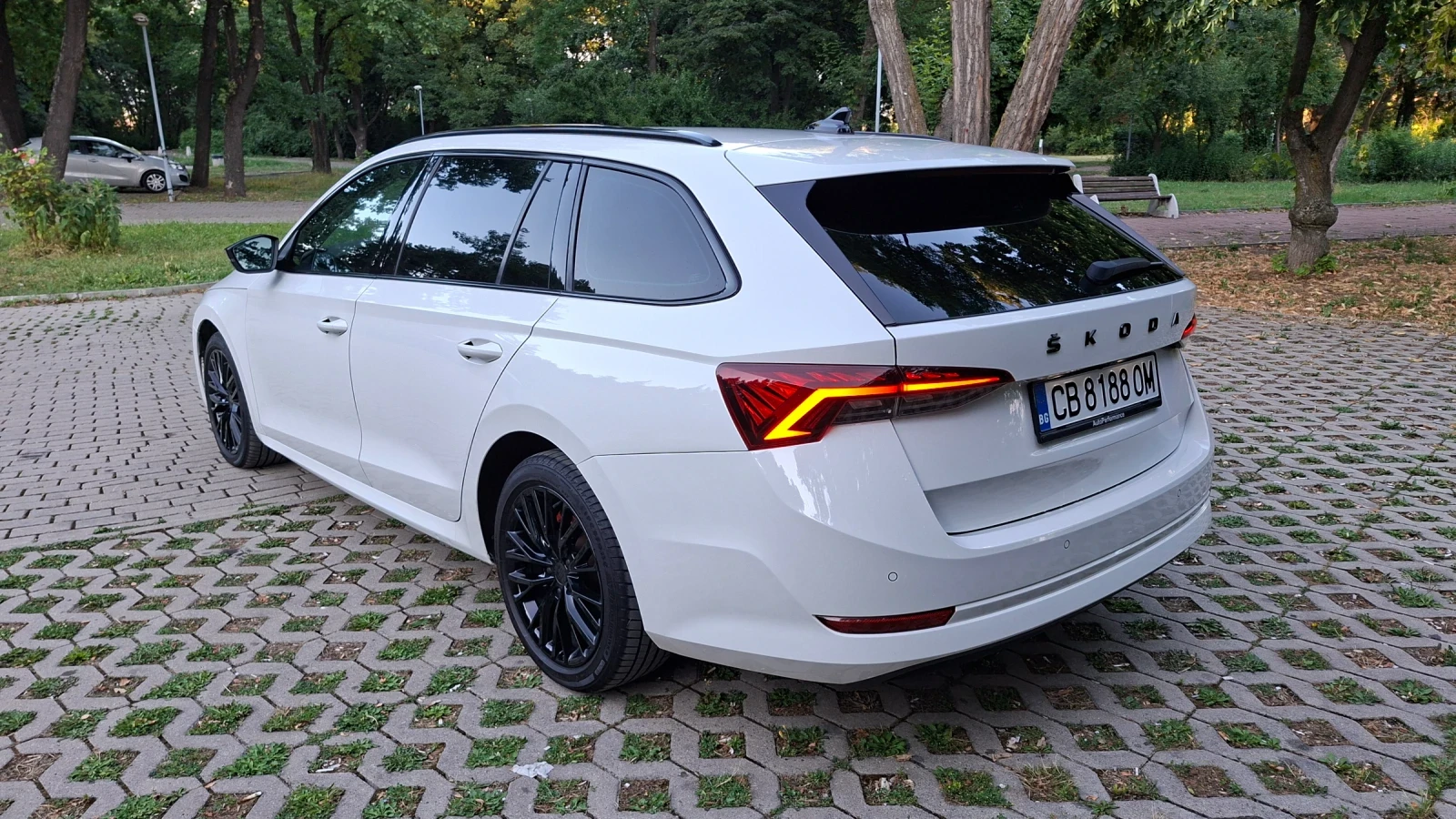 Skoda Octavia 2.0Tdi 150hp, снимка 7 - Автомобили и джипове - 55423233