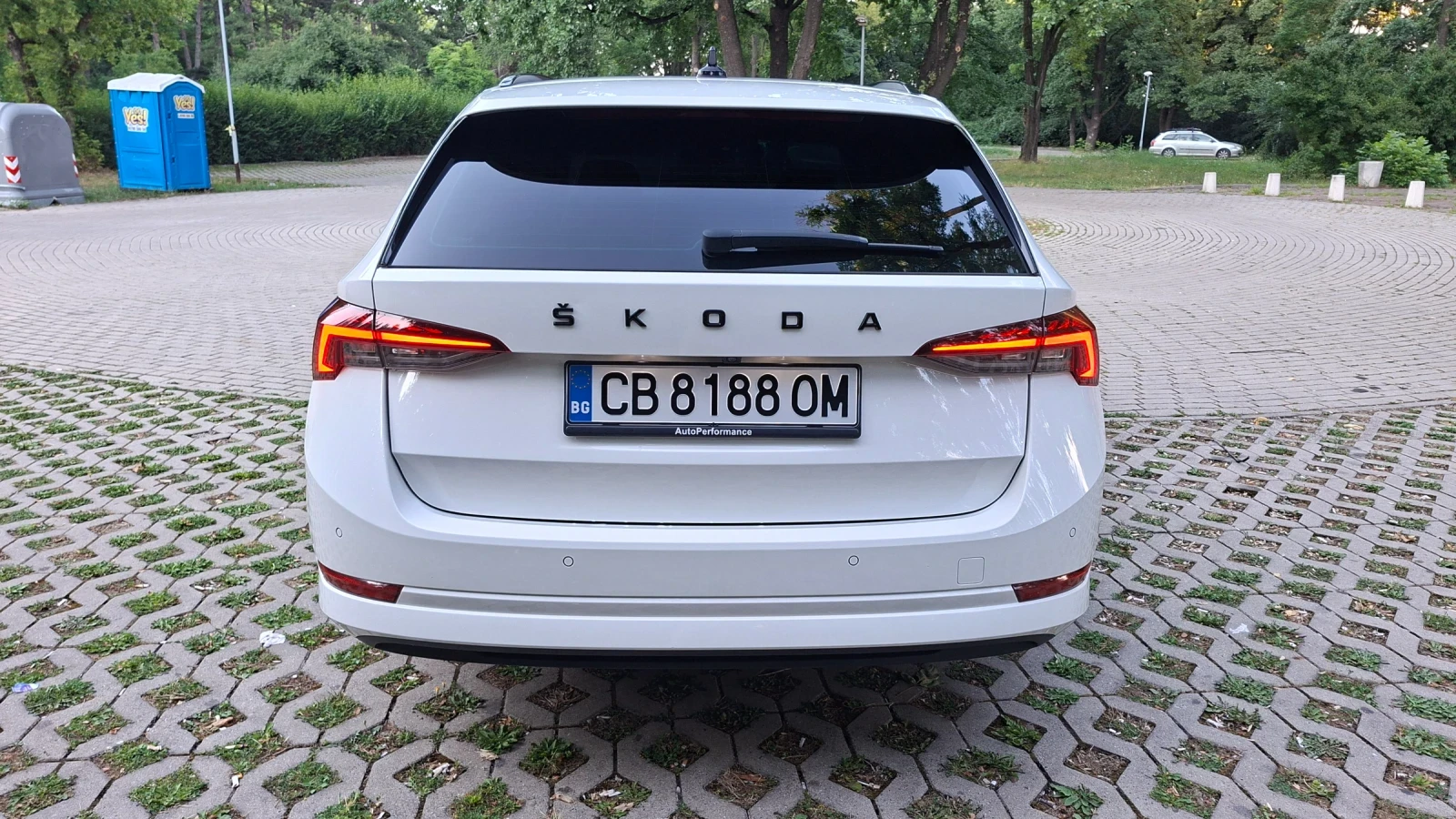 Skoda Octavia 2.0Tdi 150hp, снимка 6 - Автомобили и джипове - 55423233
