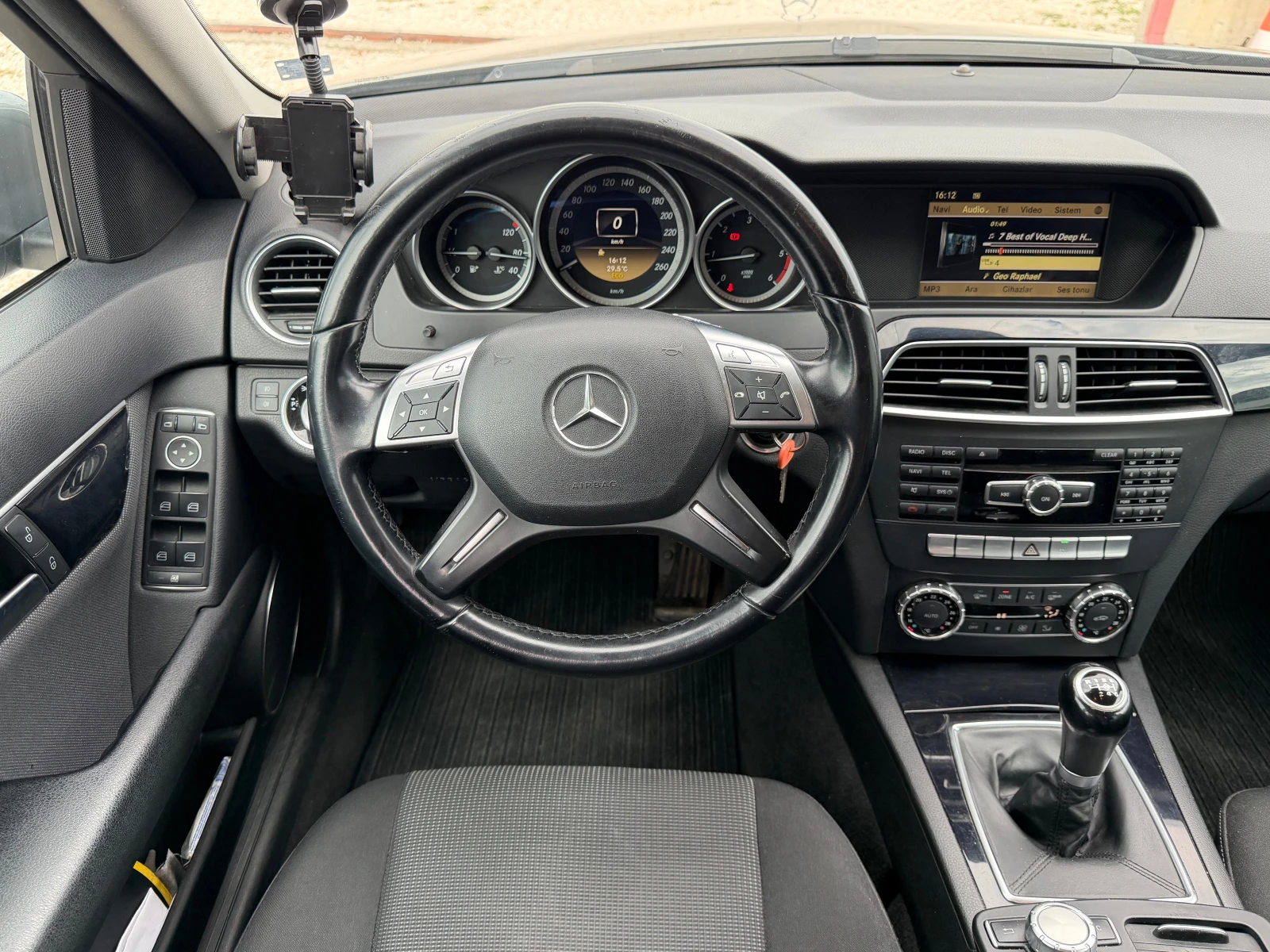 Mercedes-Benz C 180 2.2CDI* 6ск, снимка 10 - Автомобили и джипове - 55499579