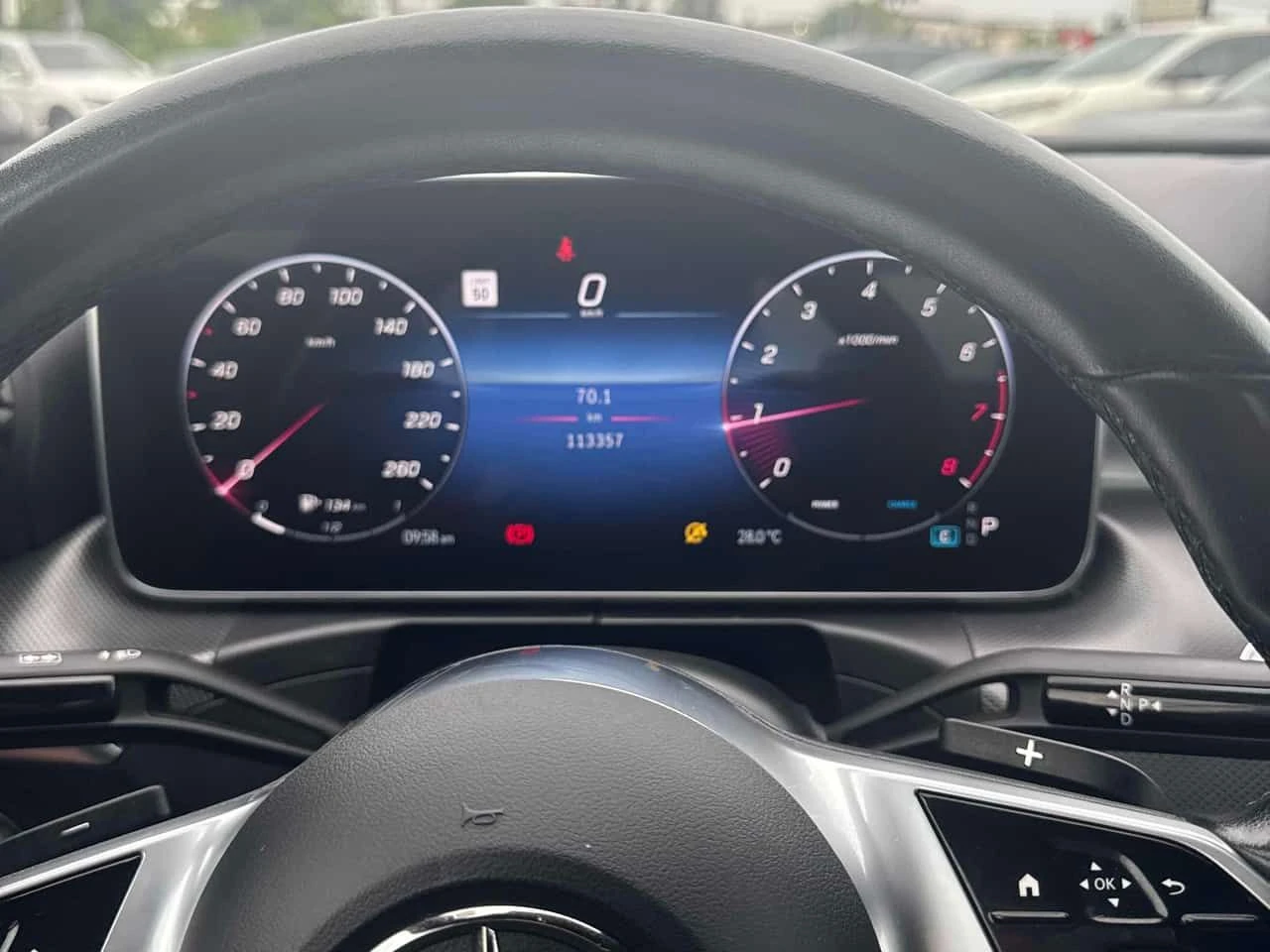 Mercedes-Benz C 300 4MATIC | CARFAX | АВТОКРЕДИТ БЕЗ ПЪРВОНАЧАЛНА, снимка 8 - Автомобили и джипове - 55601258