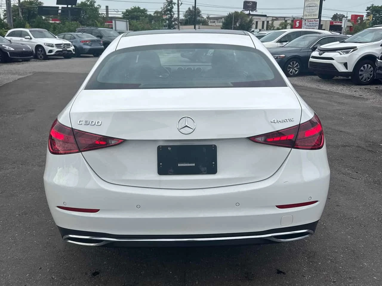 Mercedes-Benz C 300 4MATIC | CARFAX | АВТОКРЕДИТ БЕЗ ПЪРВОНАЧАЛНА, снимка 5 - Автомобили и джипове - 55601258