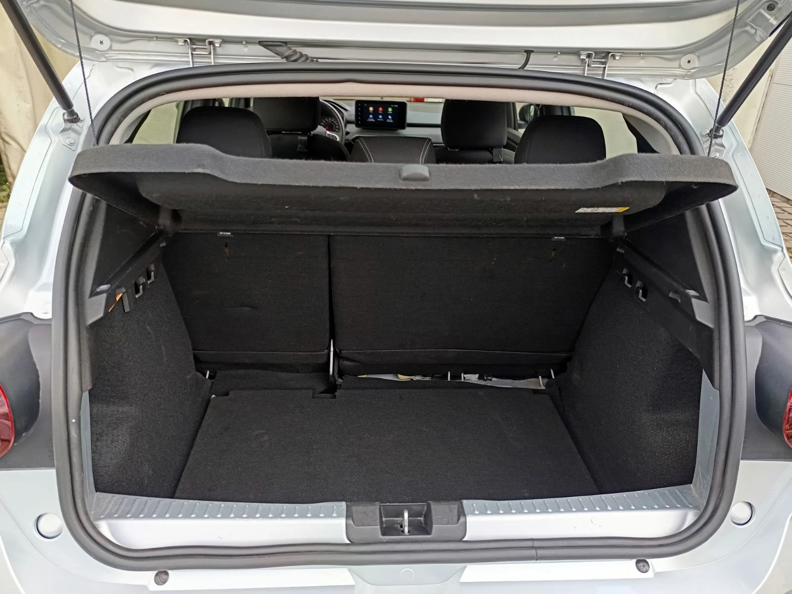 Dacia Sandero Stepway/1.0Tce/100к.с./LPG, снимка 17 - Автомобили и джипове - 55909935