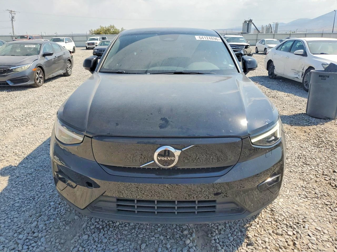Volvo C40 P8* RECHARGE* ULTIMATE* AWD* HARMAN KARDON* , снимка 5 - Автомобили и джипове - 56074982