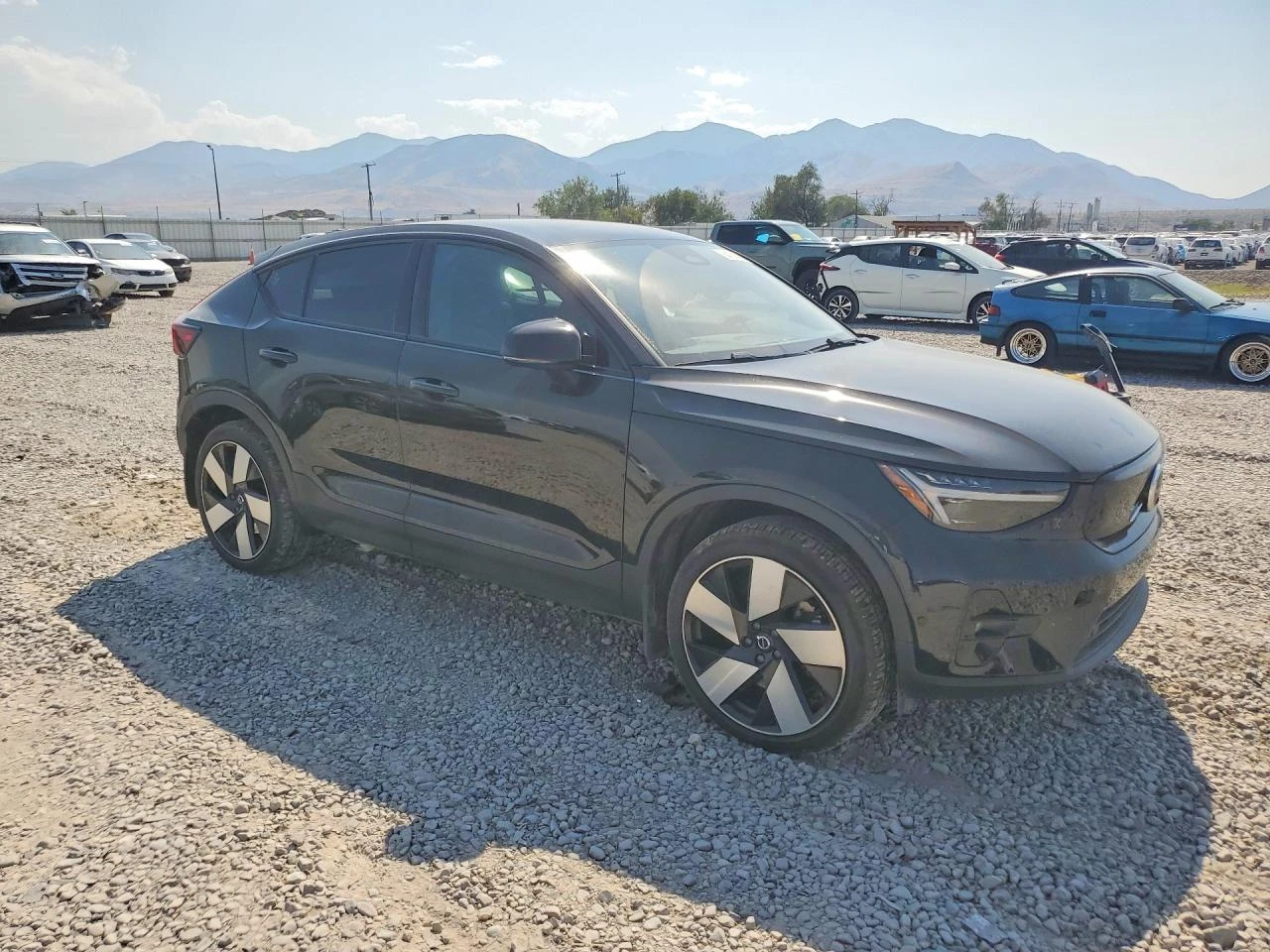 Volvo C40 P8* RECHARGE* ULTIMATE* AWD* HARMAN KARDON* 
