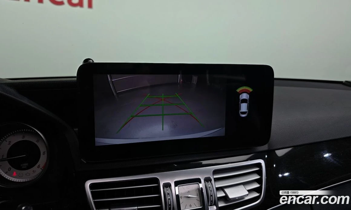 Mercedes-Benz E 220 E220 CDI Avantgarde, снимка 16 - Автомобили и джипове - 56122874