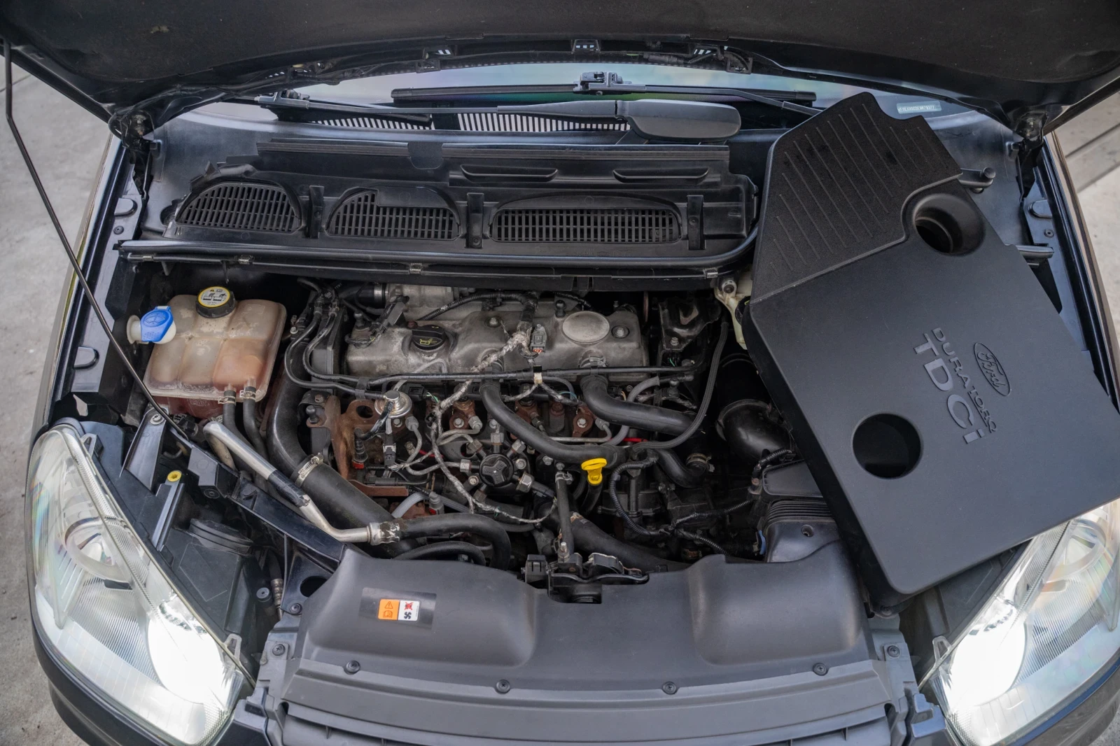 Ford C-max 1.8 TDCI, снимка 8 - Автомобили и джипове - 56184705