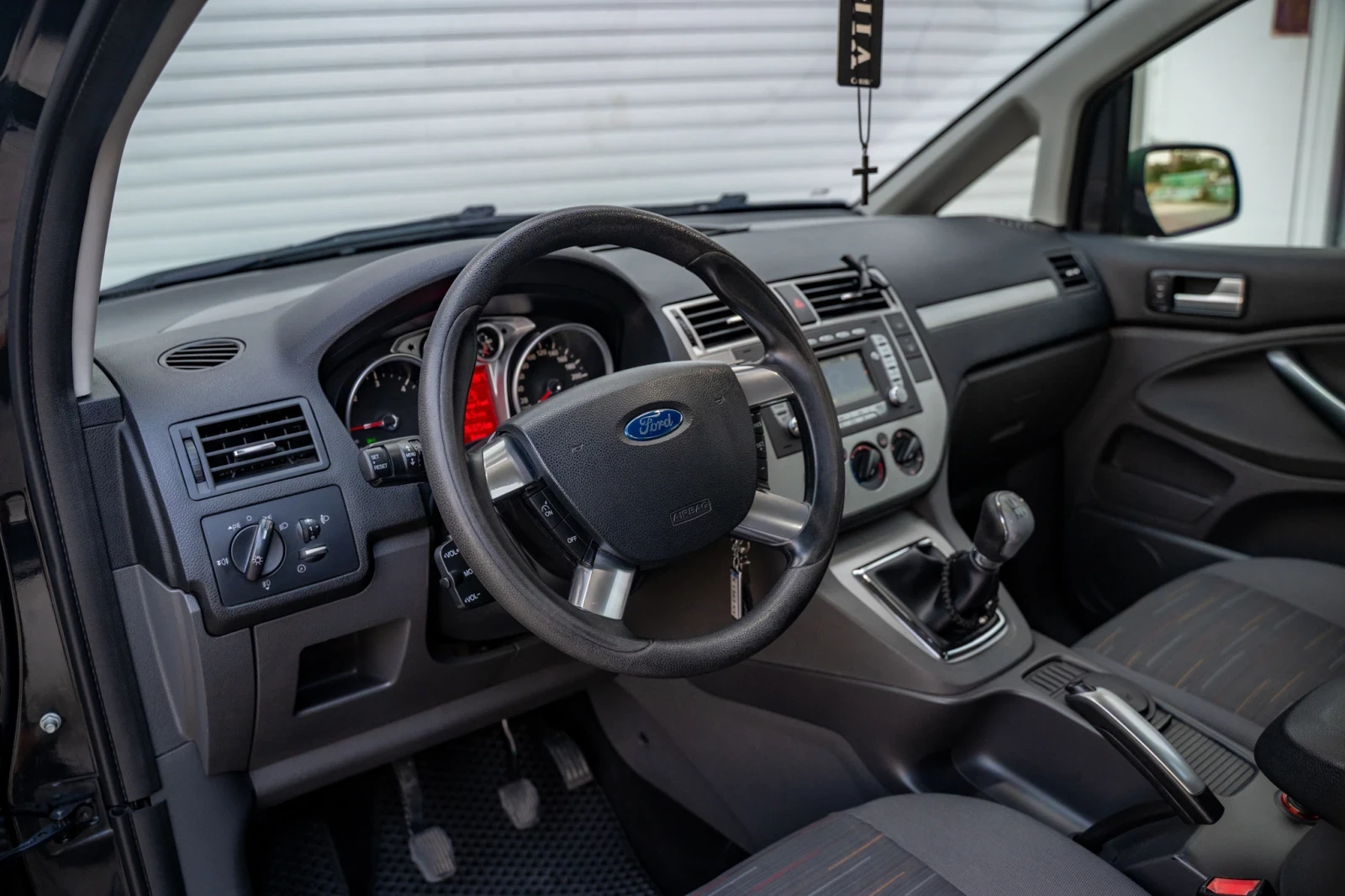 Ford C-max 1.8 TDCI, снимка 10 - Автомобили и джипове - 56184705