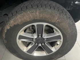 Jeep Wrangler Unlimited Sahara * CARFAX * НАВИ * АВТОКРЕДИТ * , снимка 7