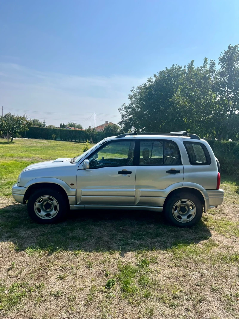 Suzuki Grand vitara 2.0TDI, снимка 5 - Автомобили и джипове - 47483075