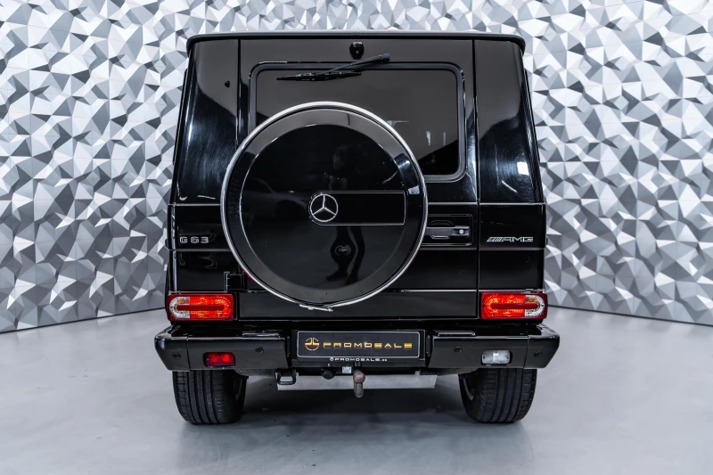 Mercedes-Benz G 63 AMG 4X4* DESIGNO* EXKLUSIV* Harman/Kardon* Multimedia*, снимка 5 - Автомобили и джипове - 49556708