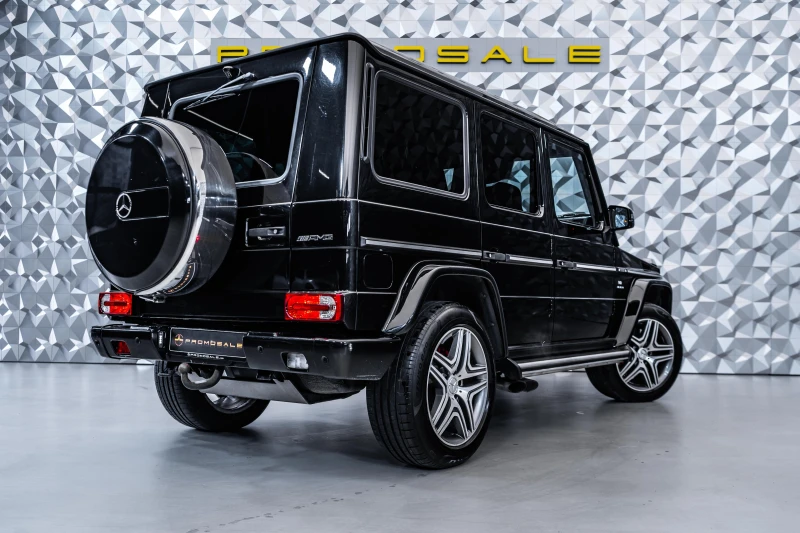 Mercedes-Benz G 63 AMG 4X4* DESIGNO* EXKLUSIV* Harman/Kardon* Multimedia*, снимка 4 - Автомобили и джипове - 49556708