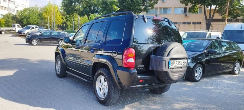 Jeep Cherokee 2500, снимка 11 - Автомобили и джипове - 52669664