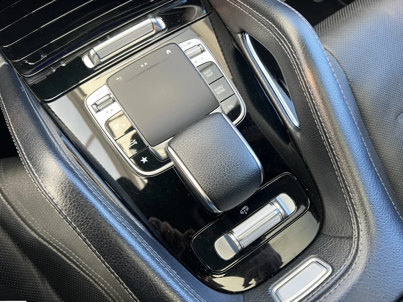 Mercedes-Benz GLE 400 d/AMG/4MATIC/AIRMATIC/BURMESTER/PANO/360/MULTIBEAM, снимка 14 - Автомобили и джипове - 51336818