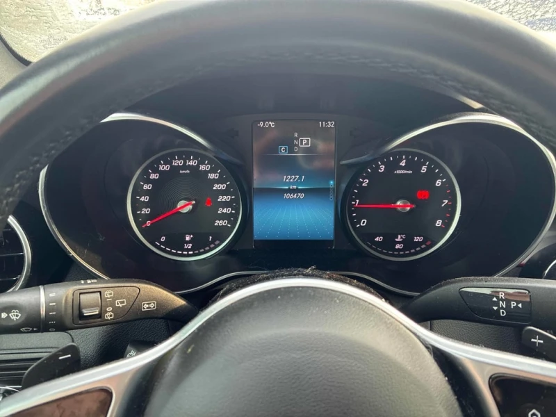 Mercedes-Benz GLC 300 * 4MATIC*  CARFAX * 360 * ПОГДРЕВИ, снимка 8 - Автомобили и джипове - 53251671