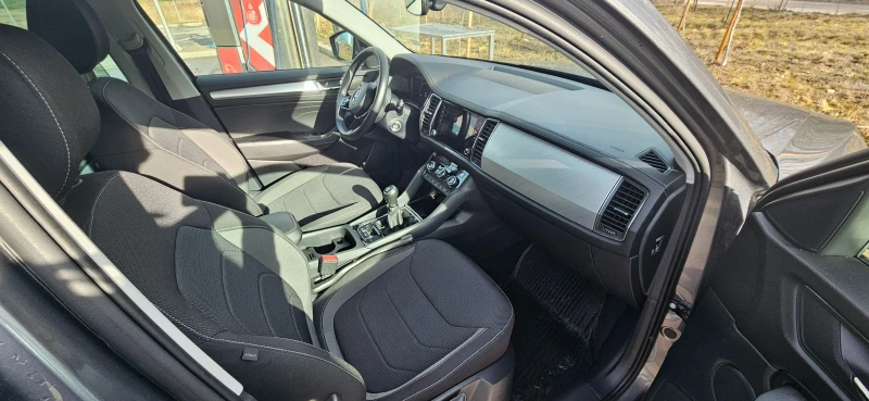Skoda Kodiaq в гаранция, снимка 11 - Автомобили и джипове - 53396502