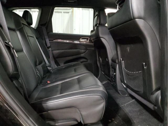 Jeep Grand cherokee OVERLAND, снимка 11 - Автомобили и джипове - 48364334