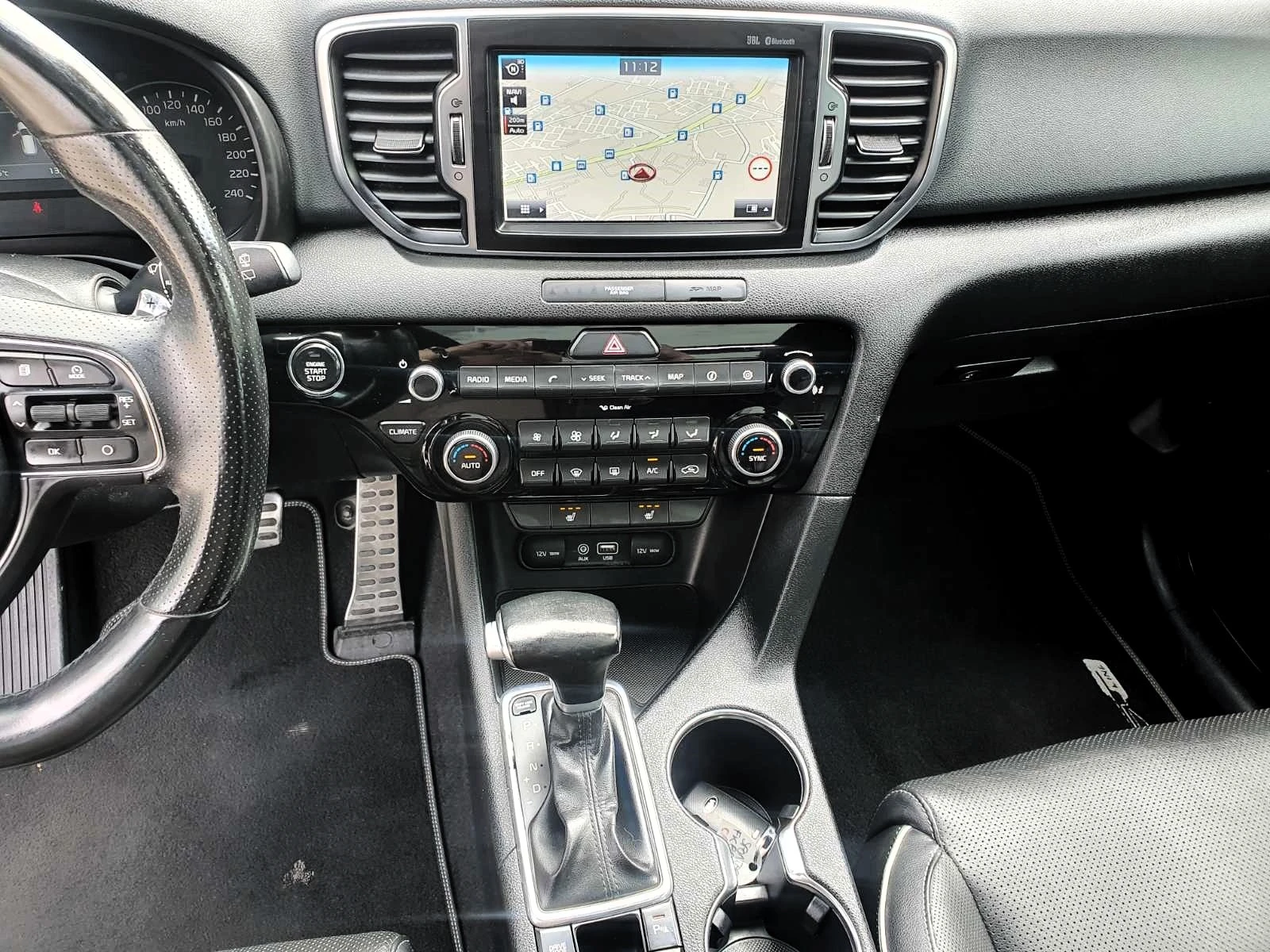 Kia Sportage 2.0CRDi/4WD/Automatic/GT line - изображение 9