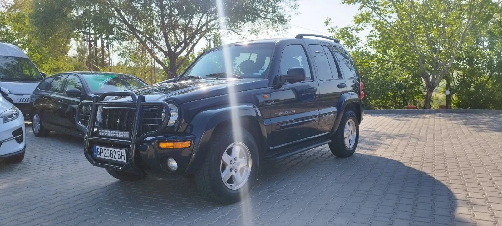 Jeep Cherokee 2500 - изображение 4