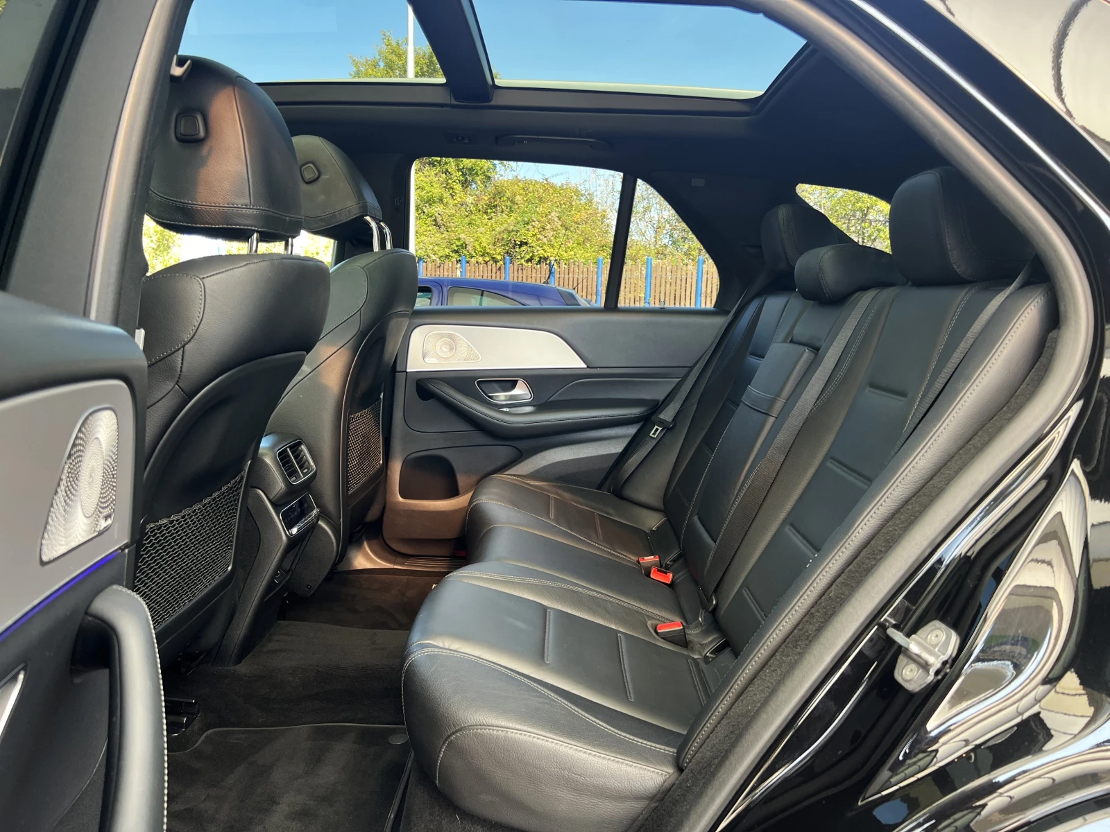 Mercedes-Benz GLE 400 d/AMG/4MATIC/AIRMATIC/BURMESTER/PANO/360/MULTIBEAM | Mobile.bg   16