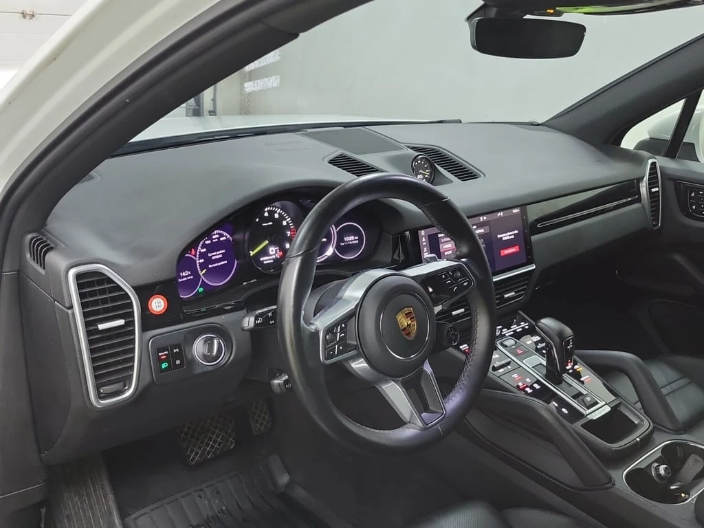 Porsche Cayenne * E HYBRID * CARFAX * ФИНАНСИРАНЕ  - изображение 9