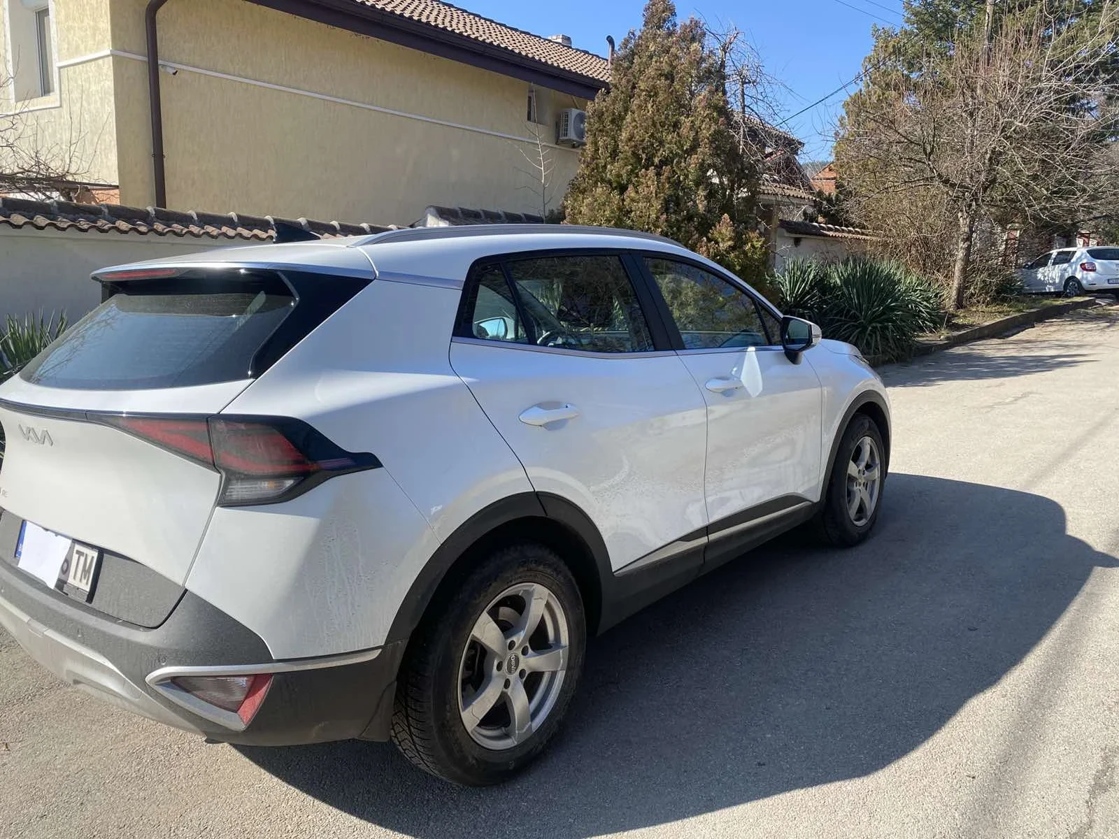 Kia Sportage, снимка 4 - Автомобили и джипове - 53756561