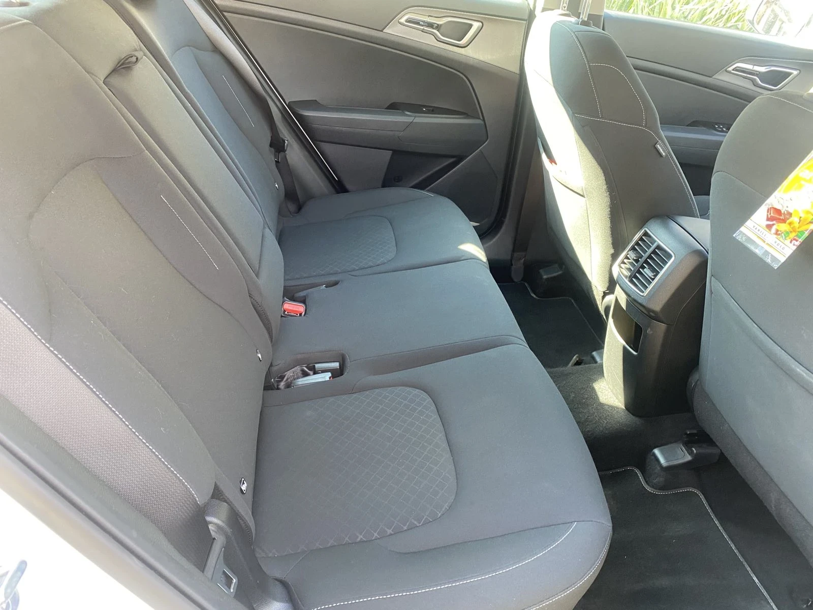 Kia Sportage, снимка 8 - Автомобили и джипове - 53756561