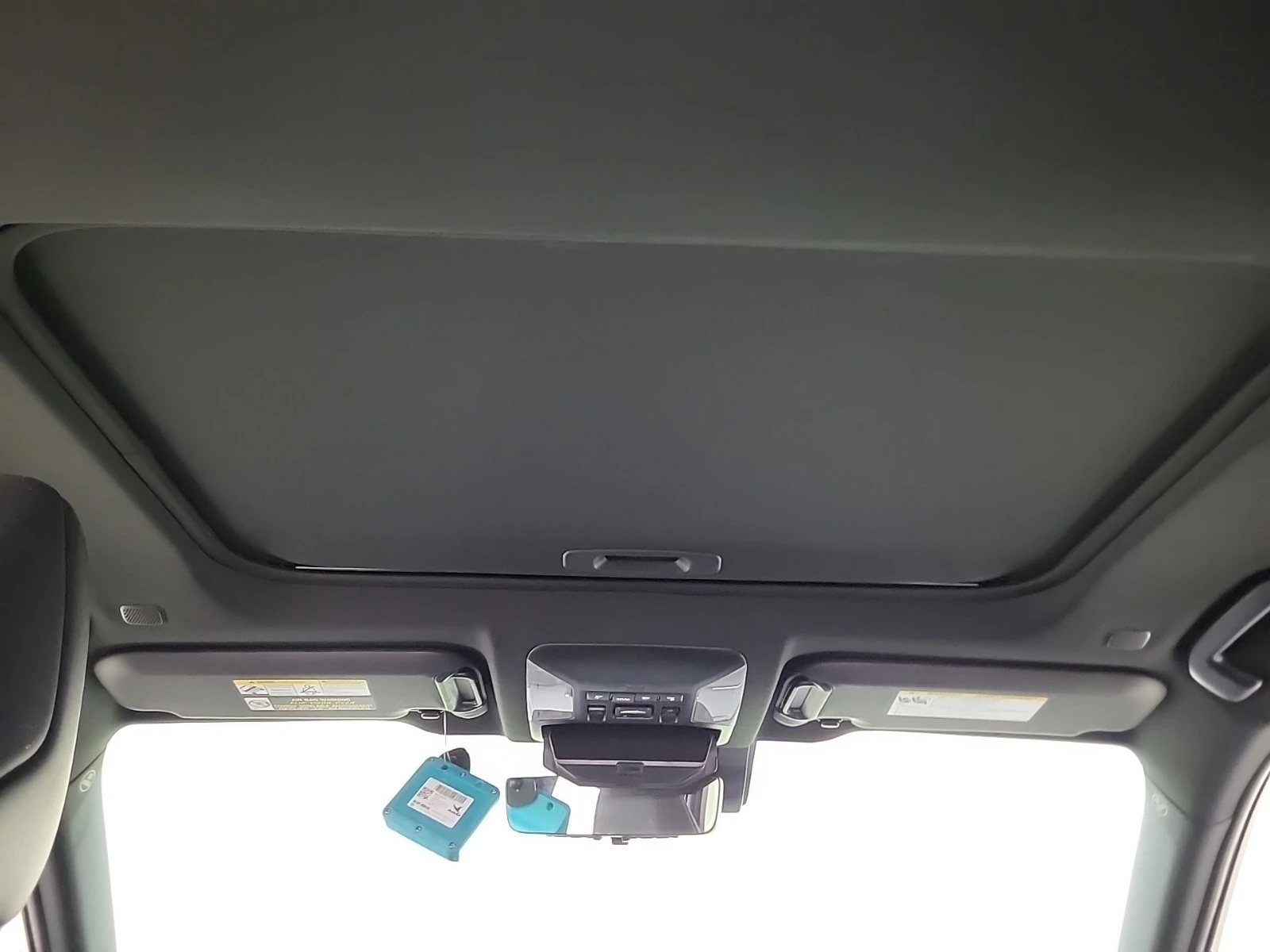 Toyota Rav4 2.5L 4cyl AWD, снимка 14 - Автомобили и джипове - 53814857