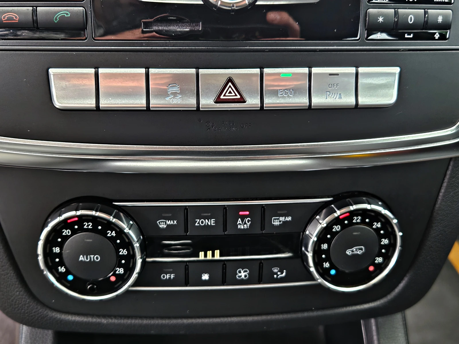 Mercedes-Benz ML 350 AMG/GERMANY/AMBIENT/PARK ASSYST/SIGN ASSYS/NAVI/LI, снимка 12 - Автомобили и джипове - 54076381