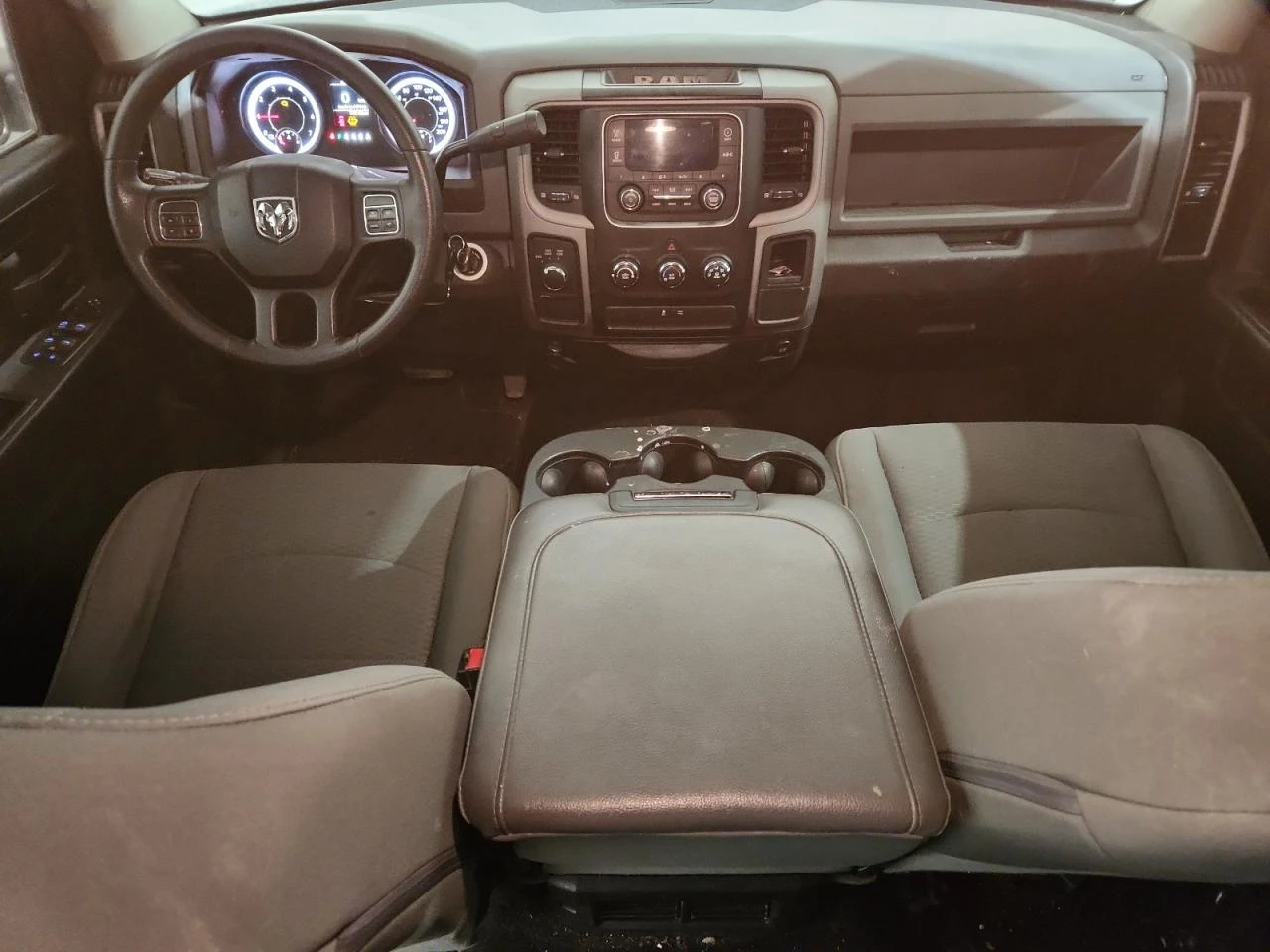 Dodge RAM 1500 5.7l St, снимка 8 - Автомобили и джипове - 54141607