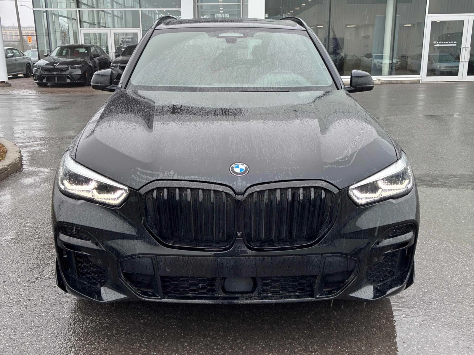 BMW X5 M50i * ЩОРИ * СВЕТЕЩА ПАНОРАМА * CARBON