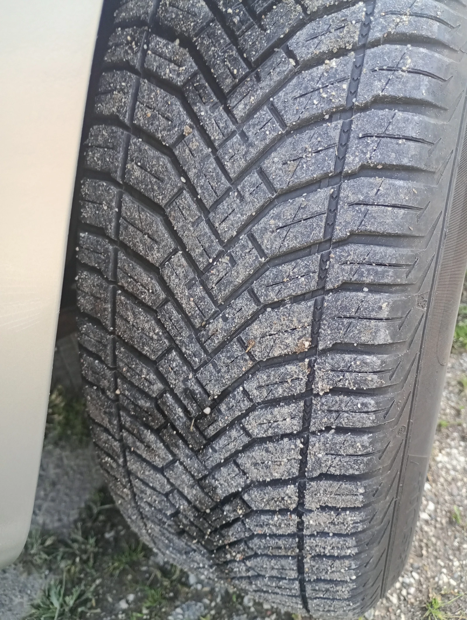 Toyota Rav4 D4D, снимка 11 - Автомобили и джипове - 54725536