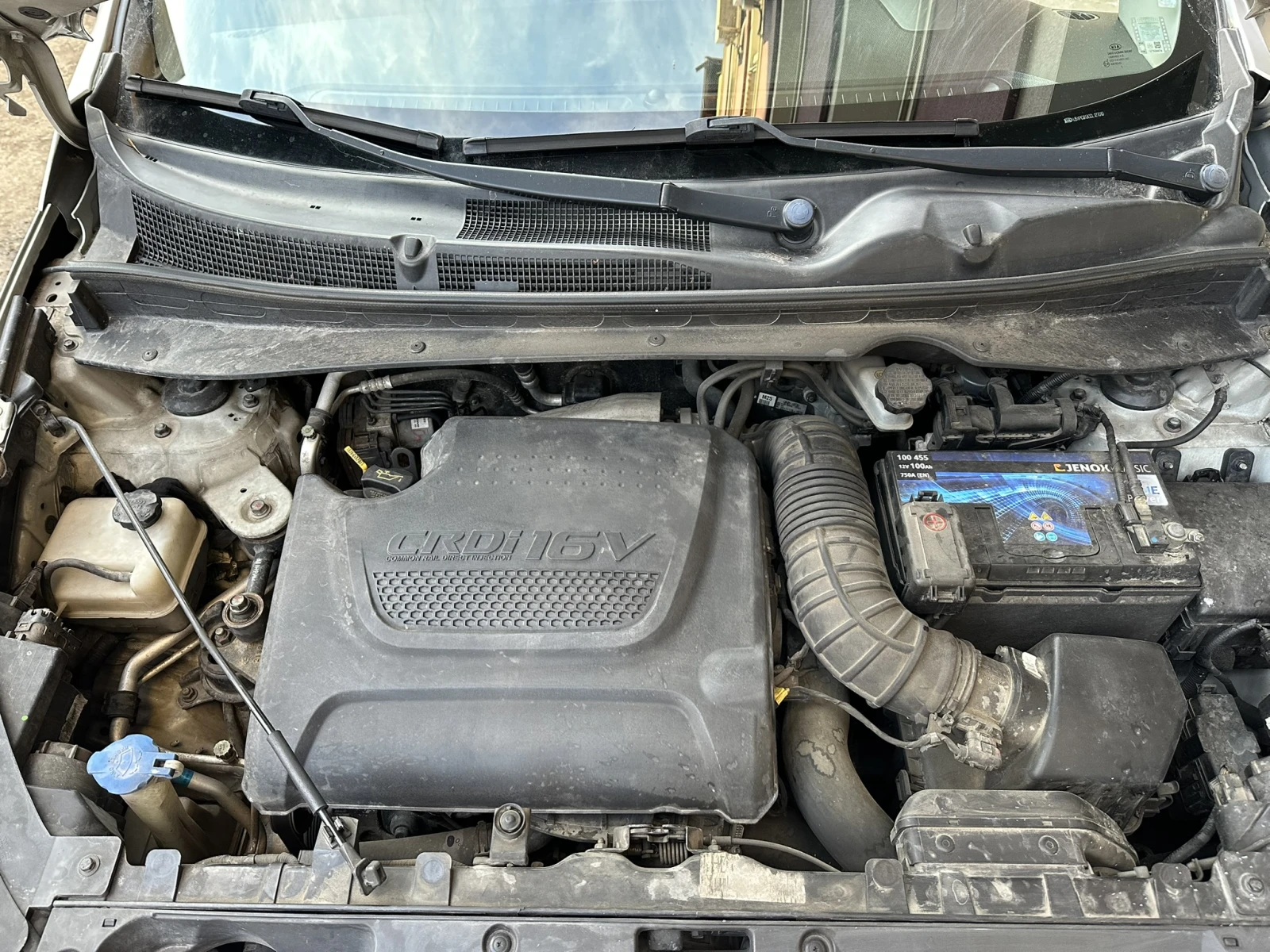 Kia Sportage 2.0 CRDI 4x4, снимка 16 - Автомобили и джипове - 54781560