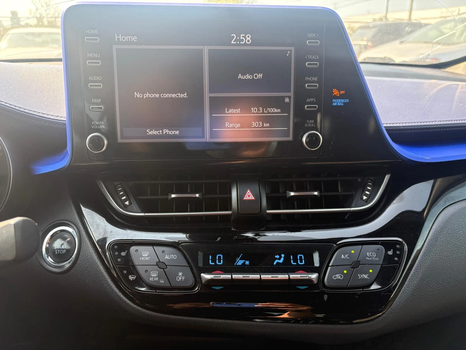 Toyota C-HR * FWD * CARFAX * ОПЦИЯ ЗА ФИНАНСИРАНЕ, снимка 12 - Автомобили и джипове - 55827728