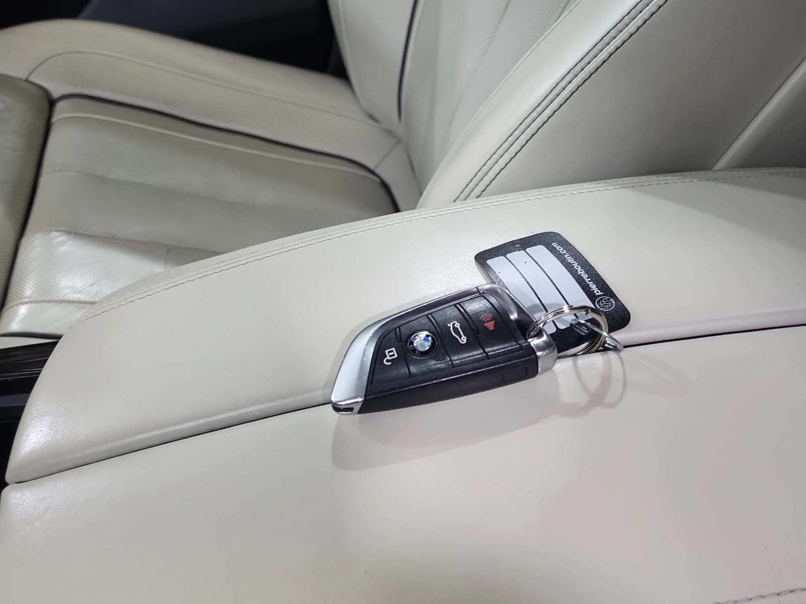 BMW X5 35I xDrive / M пакет / Harman Kardon / Лизинг, снимка 8 - Автомобили и джипове - 56315745
