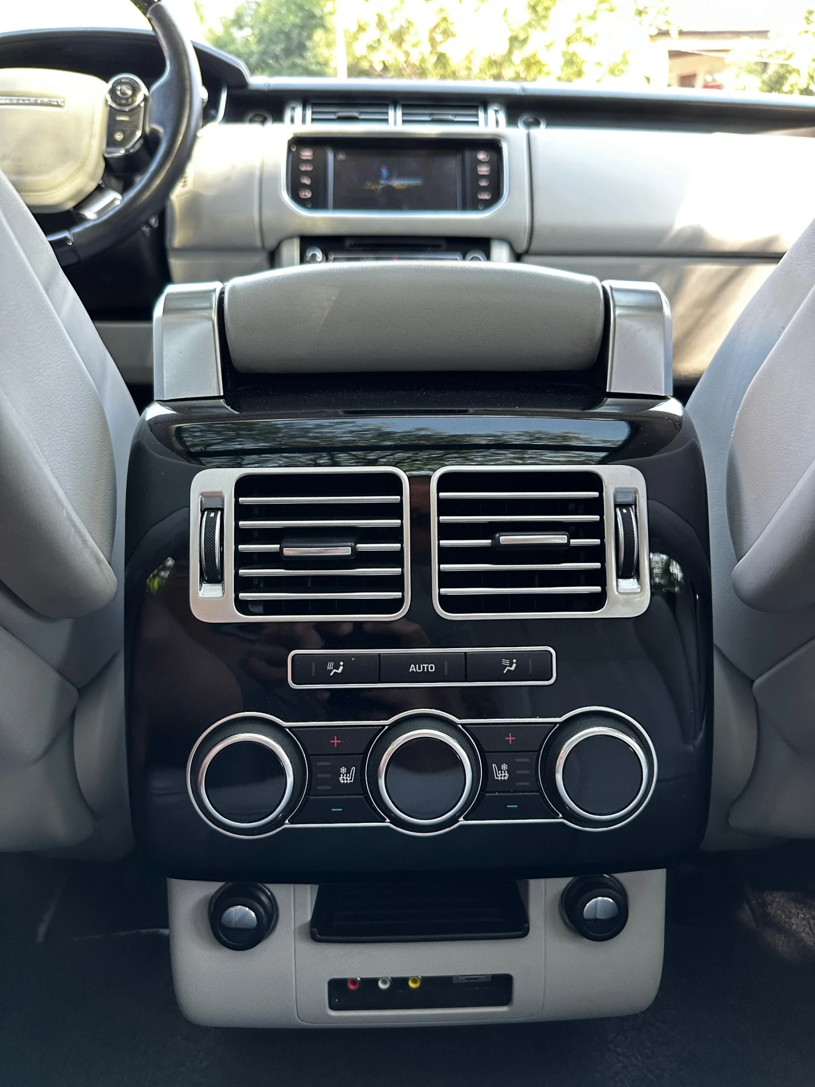 Land Rover Range rover 4.4 TDV8  3xTV AUTOBIOGRAPHY , снимка 5 - Автомобили и джипове - 56351273