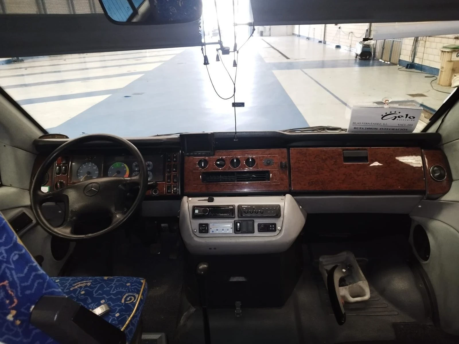 Mercedes-Benz Vario Vario 818  30 mesta stiklopaket - изображение 8