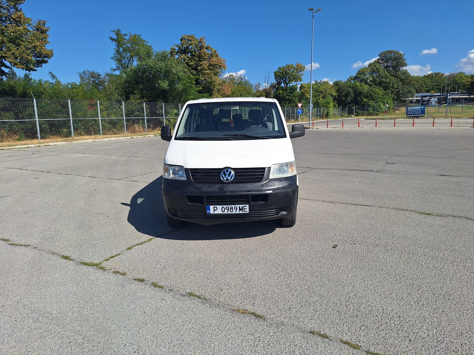 VW T5 8+ 1 КЛИМА  БАРТЕР, снимка 2 - Бусове и автобуси - 56105086