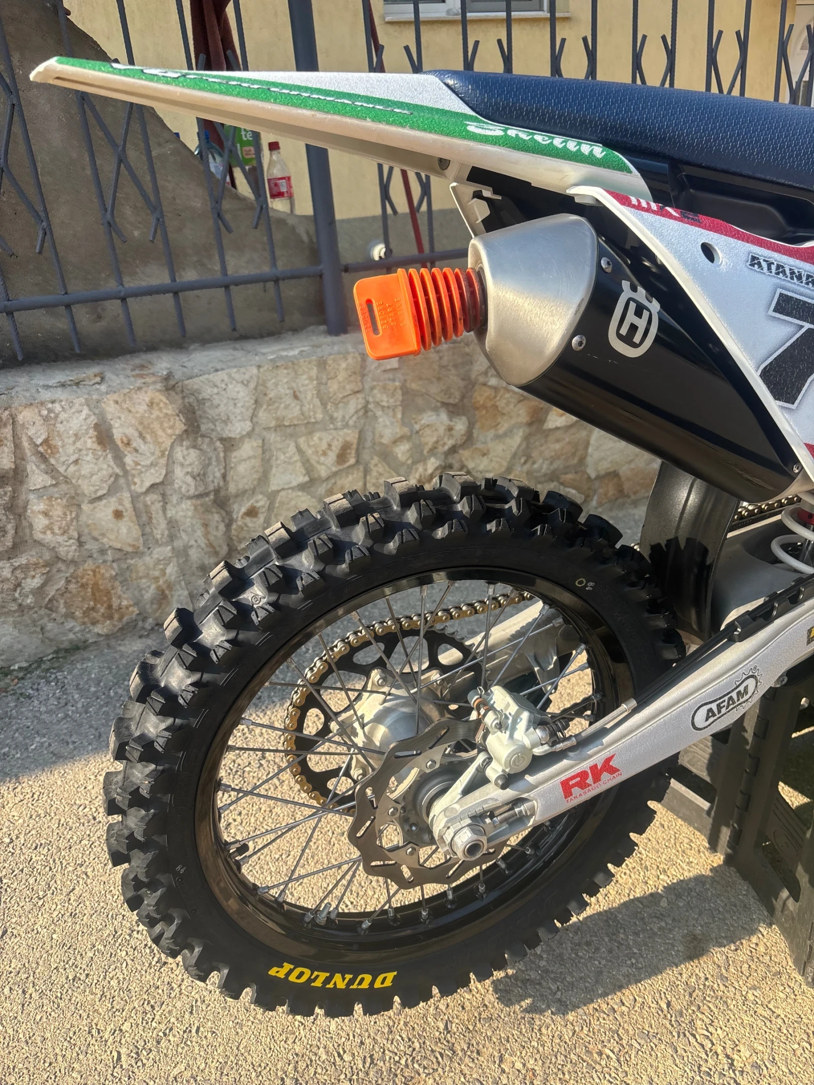 Husqvarna 250, снимка 8 - Мотоциклети и мототехника - 56111186