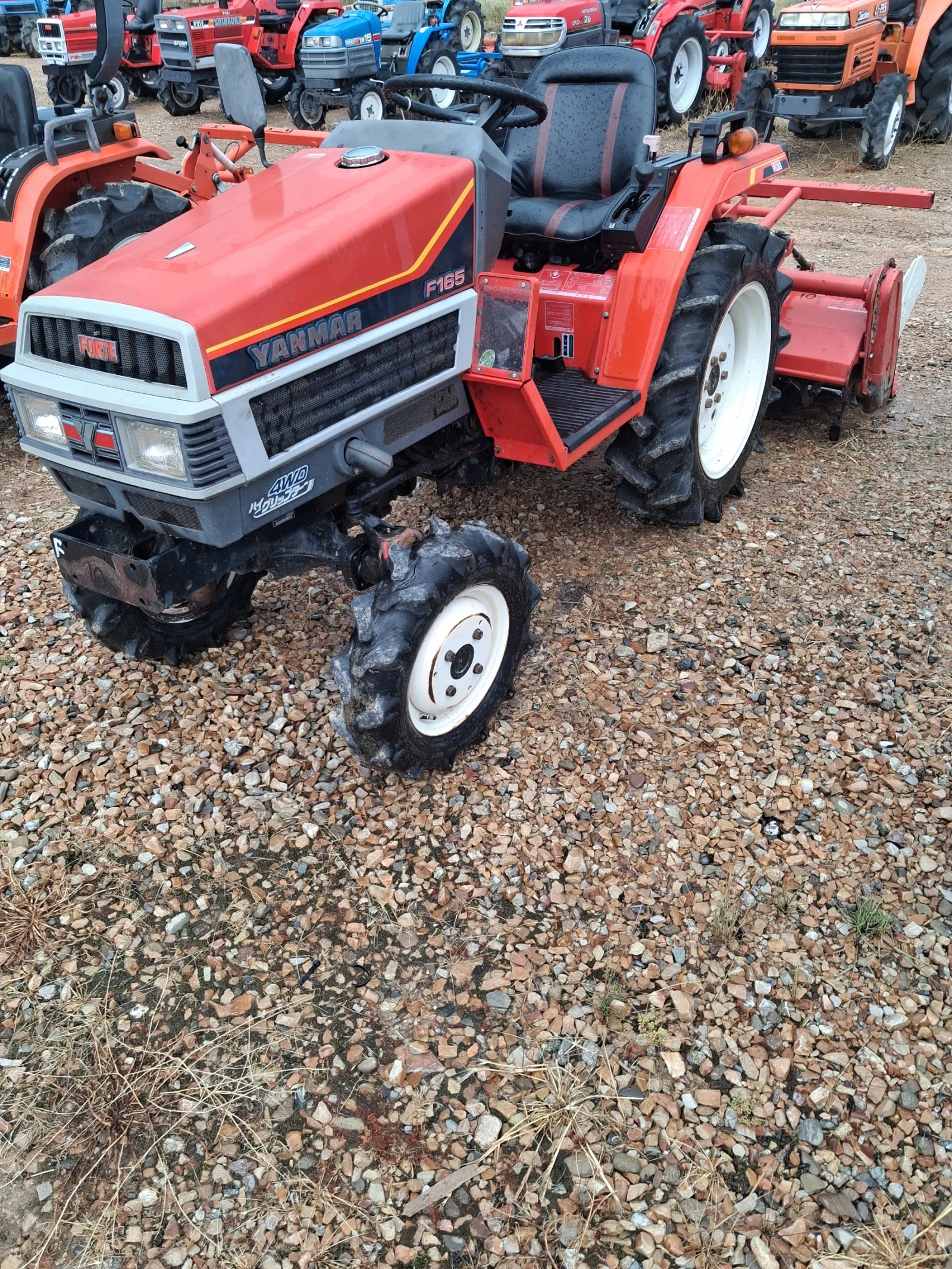 Трактор Kubota СКАЙТРАК 