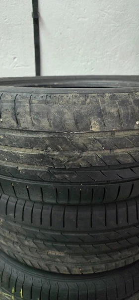 Гуми Летни 215/55R17, снимка 2