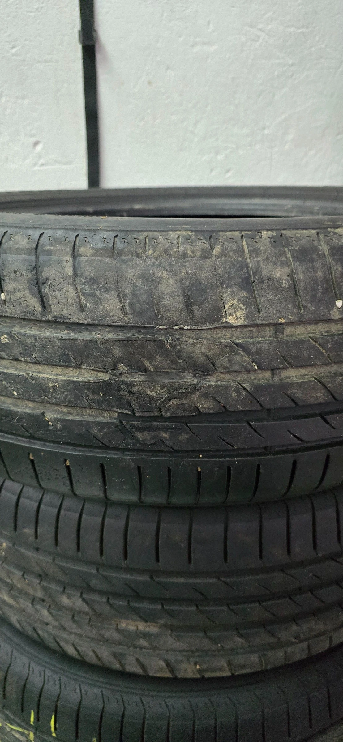  215/55R17 | Mobile.bg   2