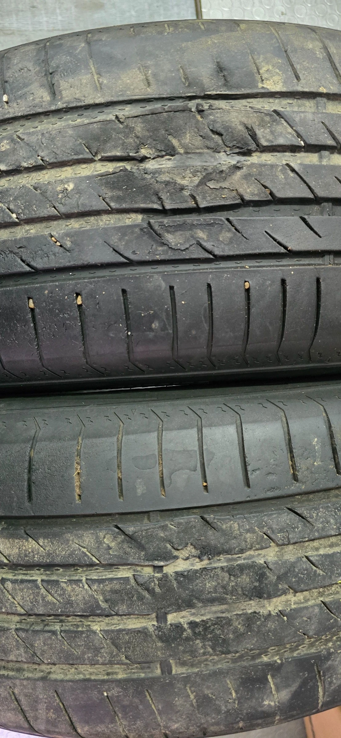  215/55R17 | Mobile.bg   6